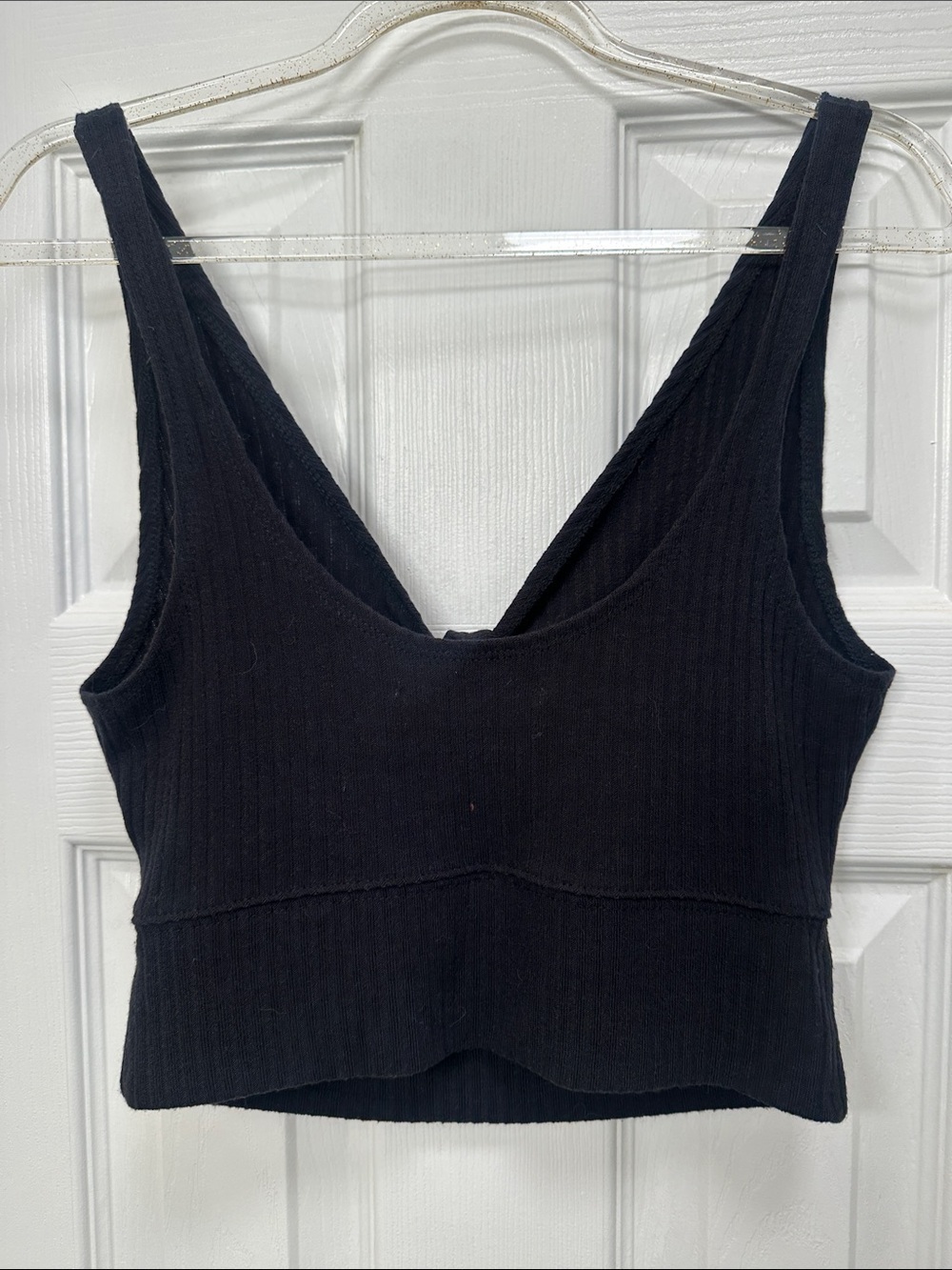 Abercrombie & Fitch Black Ribbed Tie-Front Crop Top - Picture 3 of 3